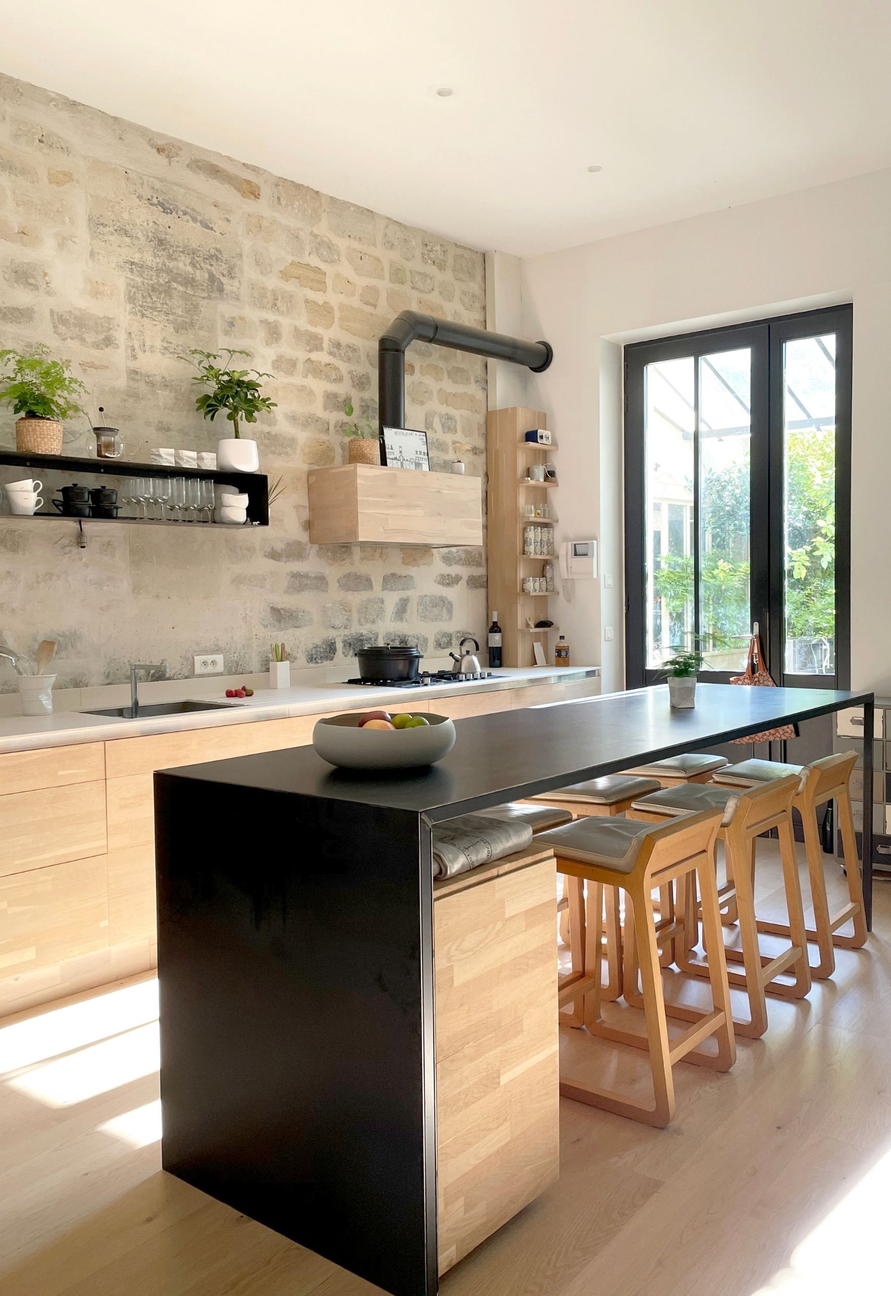 Rénovation maison Saint-Germain-en-Laye - cuisine bois acier