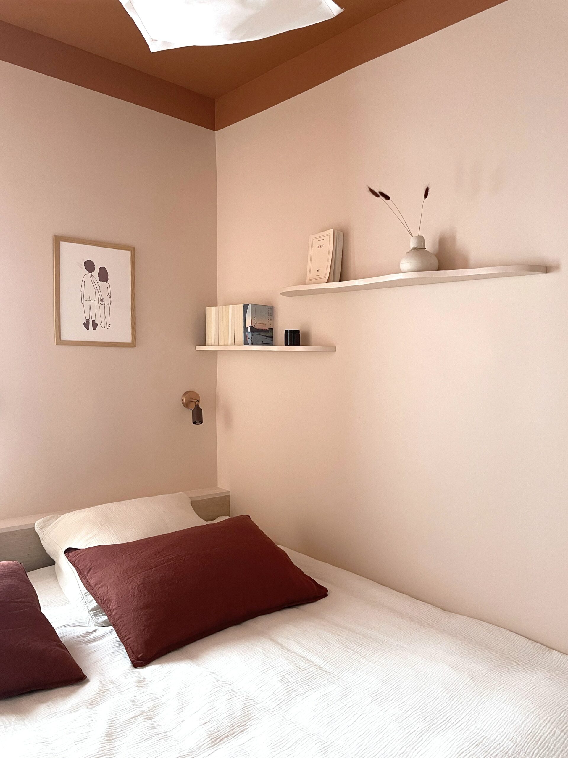 étagère chambre ; étagère murale