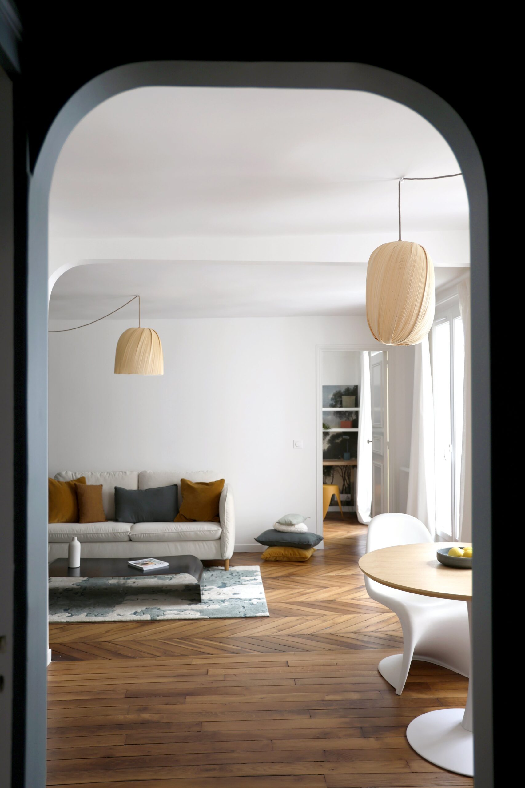 entrée_bleue ; cloison_arche ; farrow_and_ball_inchyra ; décoration ;